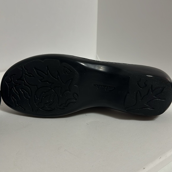 Clarks Women’s Black Nubuck Leather Slides Mules Size 7 - Picture 7 of 11